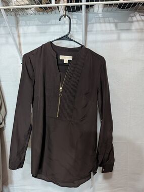 Michael Kors Brown Zip-Front Pleated Blouse